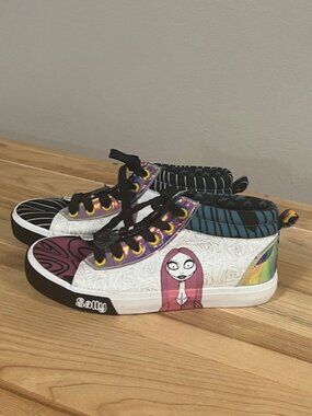 Disney Tim Burtons Nightmare Before Christmas Jack/Sally Sneakers Womens 6